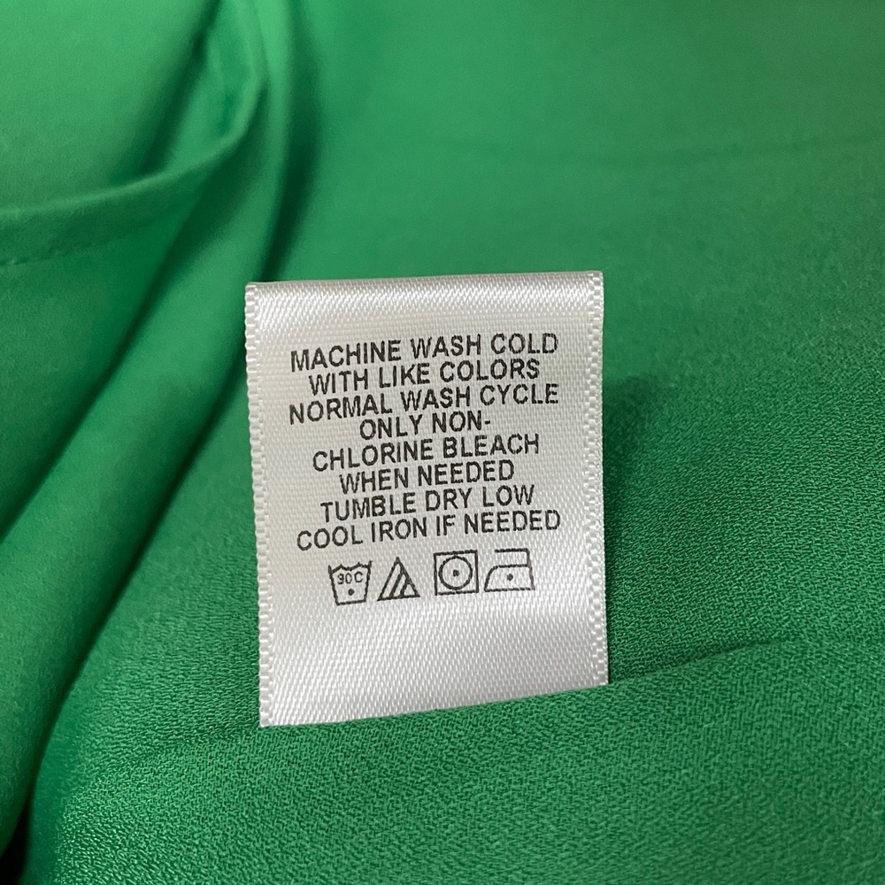 West K: XS Green Sleeveless Keyhole Twist Front - Picture 9 of 9